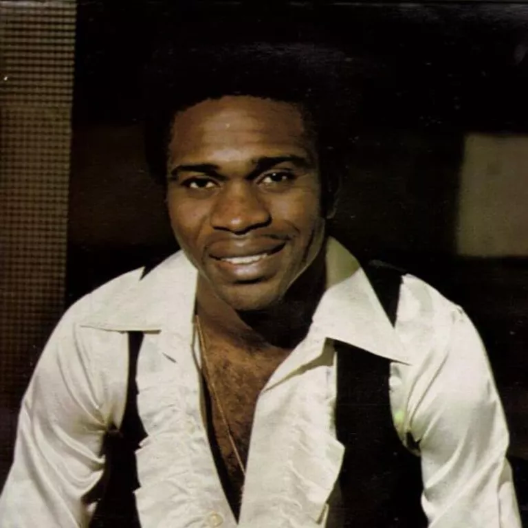 Chanson souvenir : » Tuti » de Wuta Mayi(illustration audio)