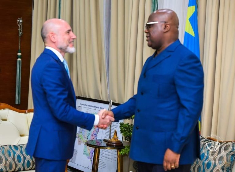 RDC – Diplomatie : Le Président Félix Tshisekedi a reçu l’ambassadeur italien pour un adieu marquant