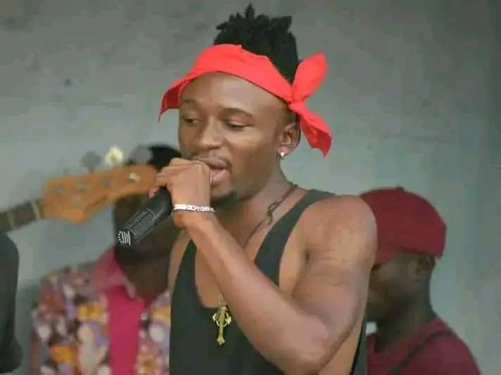 Guerre à l’Est : Delcat Idengo, l’artiste révolutionnaire, abattu dans des conditions mystérieuses