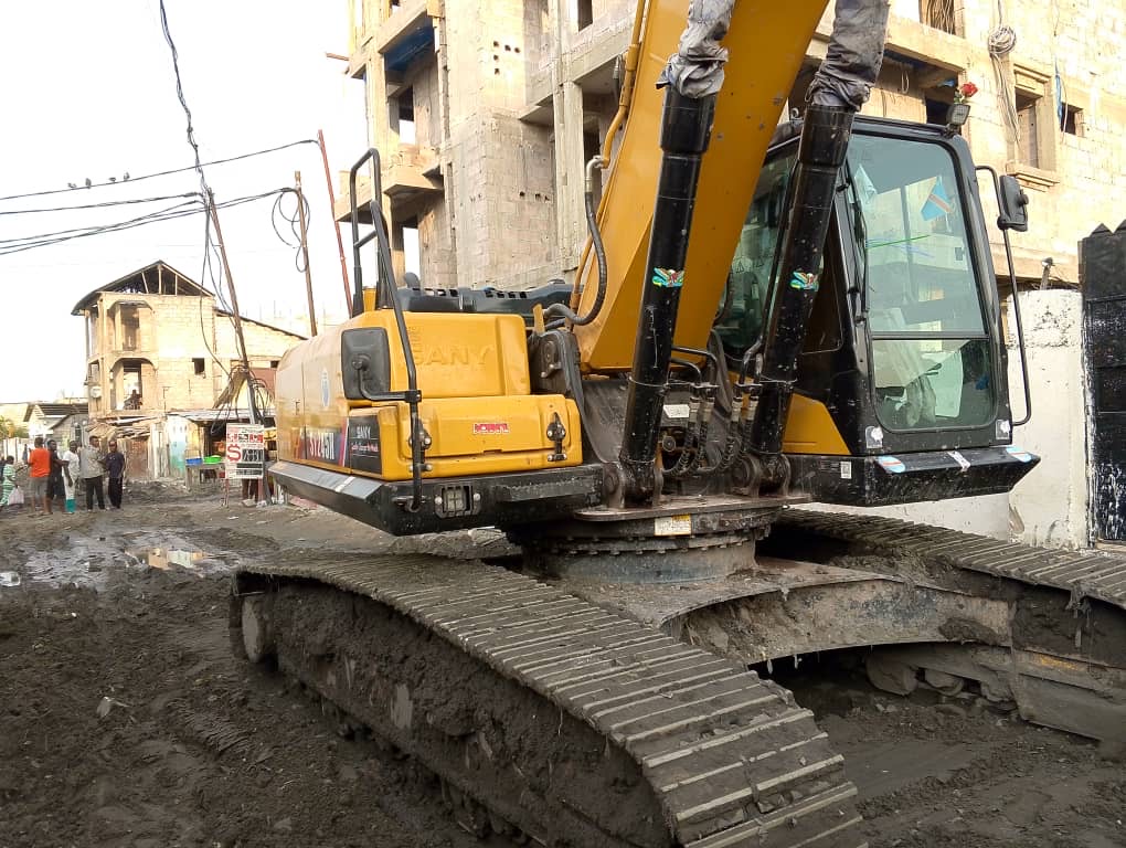 Destruction des installations électriques : la SNEL paie le prix des travaux de voirie à Kinshasa
