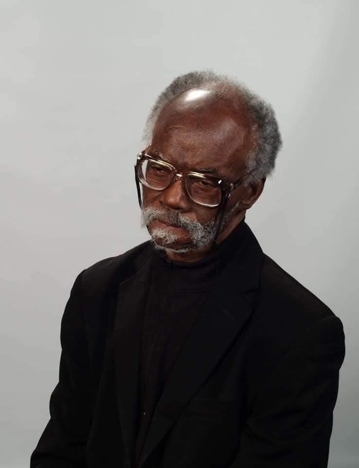 Pétition pour des obsèques nationales pour le Patriarche, VY Mudimbe