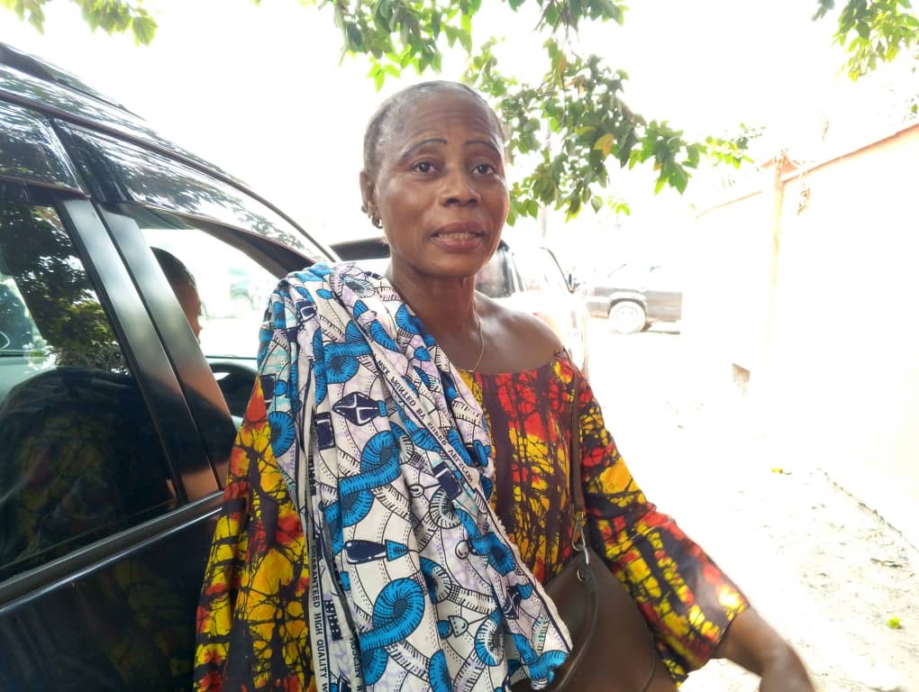 Kinshasa : les vendeuses ambulantes dénoncent les « descentes musclées » des policiers Kabasele