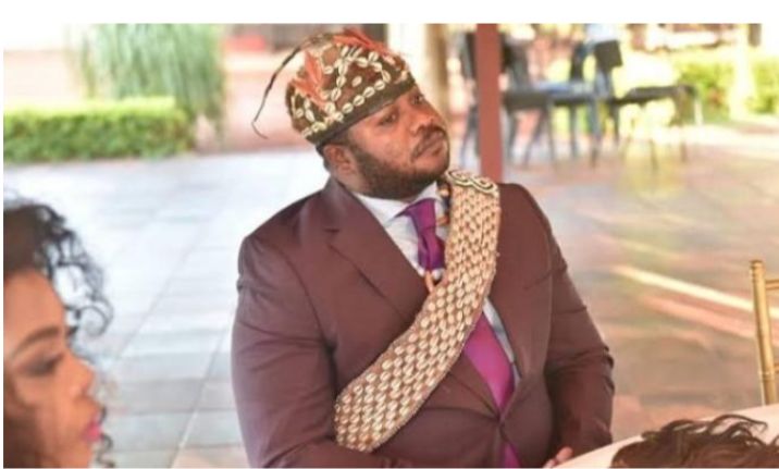 Fabrice Zombi, l&rsquo;ancien propagandiste de la kabilie, autoproclamé chef coutumier avant de devenir fervent soutien de la tshilombie, a été transféré à l&rsquo;auditorat militaire