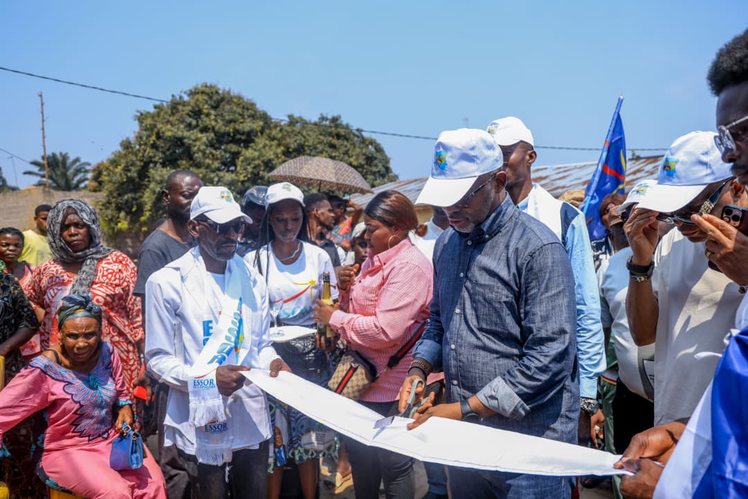 Kinshasa : l&rsquo;Essor Didier Mbuyi Mundela donne la vie aux habitants de Nzamba Télécom à Mont-Ngafula