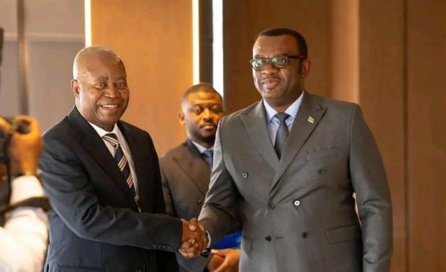 RDC : Adolphe Muzito relance la réforme salariale pour rapprocher Kinshasa et les provinces