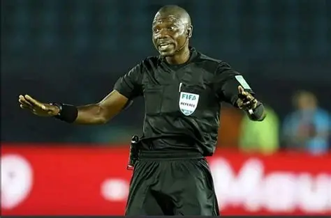 Mondial 2026: l’arbitre congolais Jean Jacques Ndala repris par la Fifa